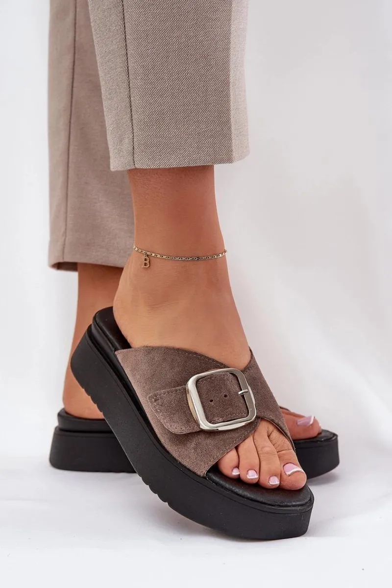 Zazoo Zamszowe Klapki Damskie Z Klamrą Na Platformie 3019 Brązowe Brązowy