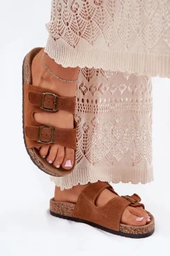 New Zamszowe Klapki Na Korkowej Podeszwie Z Klamrami Camel Tavira Damskie Klapki Korkowe|Klapki Na Platformie