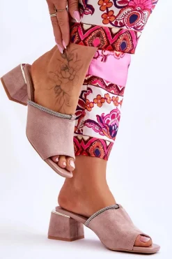 Klapki Na Obcasie|Klapki Damskie Klasyczne>Damskie buty S.Barski Zamszowe Klapki Na Obcasie S.Barski KV-612-2 Beżowe Beżowy