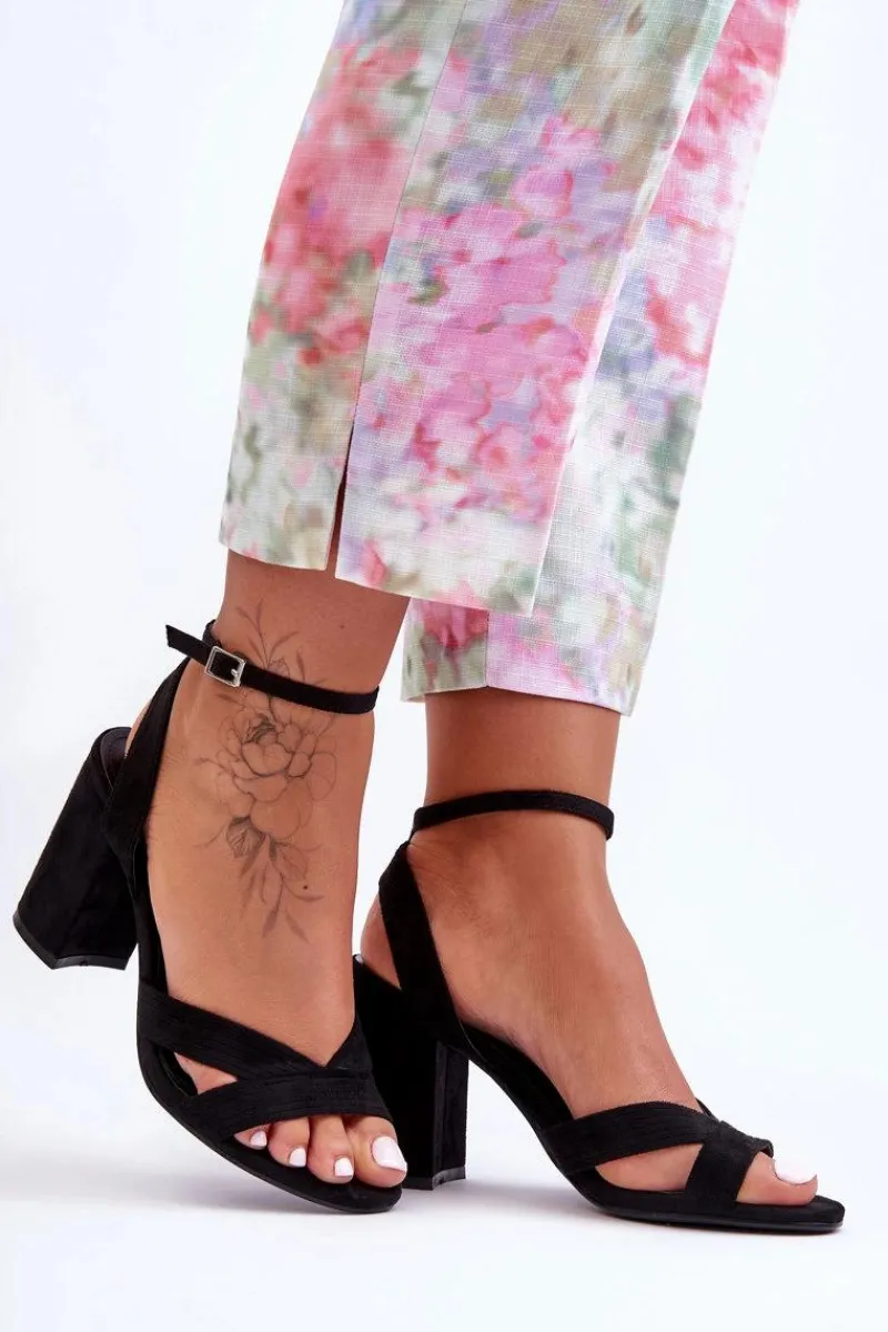 Sandały Na Obcasie>Boto Zamszowe Klasyczne Sandałki Na Słupku Czarne Tetradi