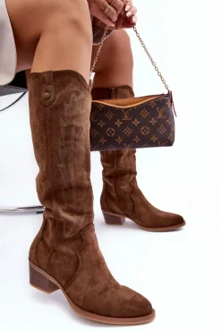 Kozaki Wiosenne|Kozaki Przed Kolano><noscript><img width=