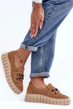 Sale Zamszowe Półbuty Damskie Na Platformie Z Ozdobą Ciemnobeżowe Lewski 3398 Damskie Półbuty Skórzane