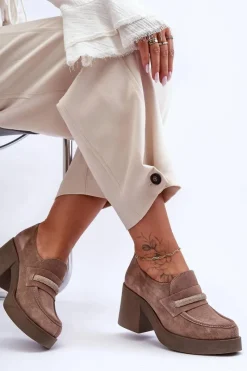 Sale Zamszowe Półbuty Na Słupku Z Ozdobą Beżowe Lemar Gelanor Damskie Półbuty Skórzane