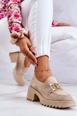 Boto Zamszowe Półbuty Ze Złotą Ozdobą Jasnobeżowe Idealize