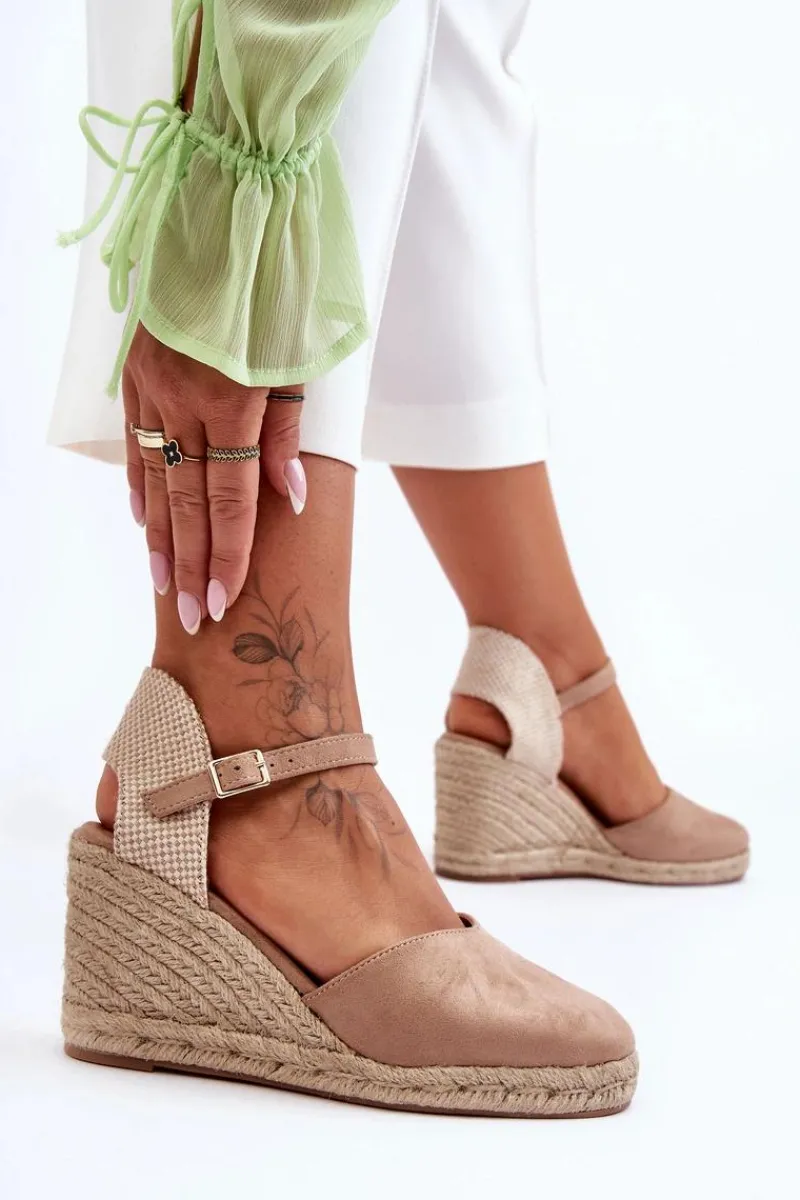 Outlet Zamszowe Sandały Na Koturnie Beżowe Selfoss Damskie Sandały Na Koturnie