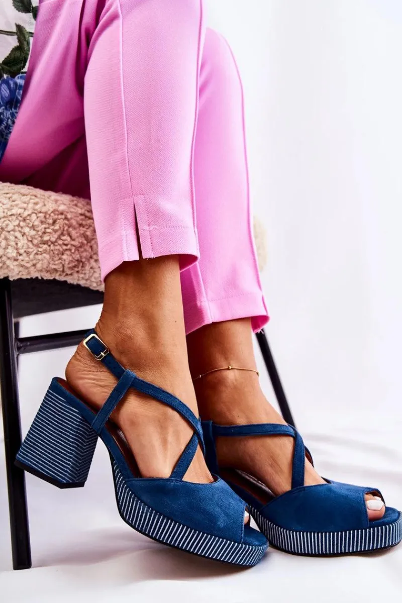 Sandały Na Obcasie>Maciejka Zamszowe Sandały Na Masywnym Obcasie 05543-17 Granatowe