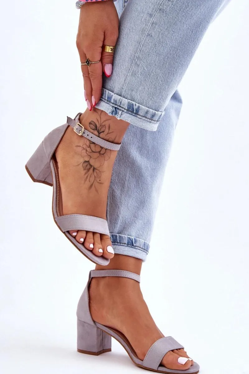 Sandały Na Obcasie>Boto Zamszowe Sandały Na Niskim Obcasie Szare Quincy