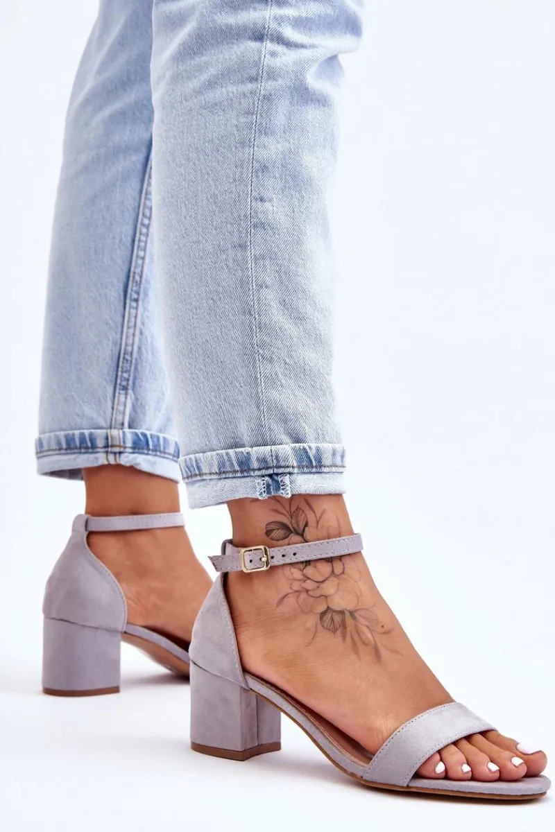 Sandały Na Obcasie>Boto Zamszowe Sandały Na Niskim Obcasie Szare Quincy