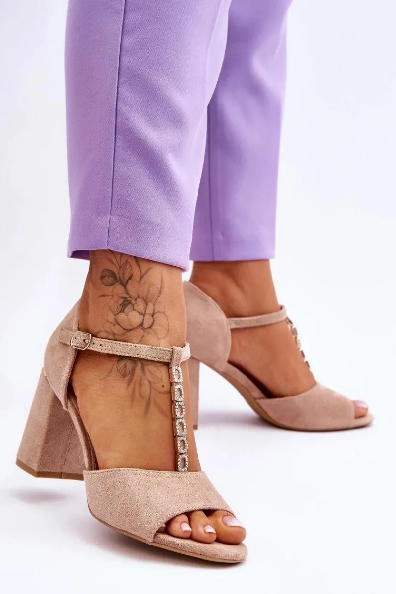 Discount Zamszowe Sandały Na Obcasie Z Cyrkoniami Beżowe Aniya Damskie Sandały Na Obcasie