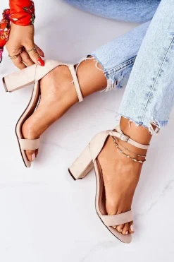 Sandały Na Obcasie><noscript><img width=