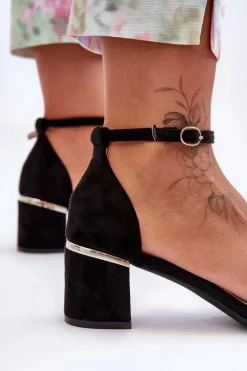 Best Boto Zamszowe Sandały Z Warkoczem Czarne Essenza