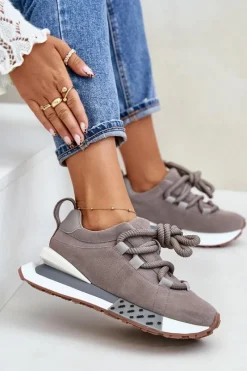 Buty Sportowe Na Platformie></noscript>Boto Zamszowe Sneakersy Damskie Na Platformie Z Grubym Sznurowaniem Artiker 54C1463 Szare Szary