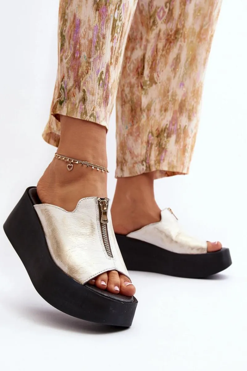 Sale 2916 Damskie Klapki Na Masywnej Platformie Z Suwakiem Złote Damskie Klapki Na Platformie|Klapki Damskie Klasyczne