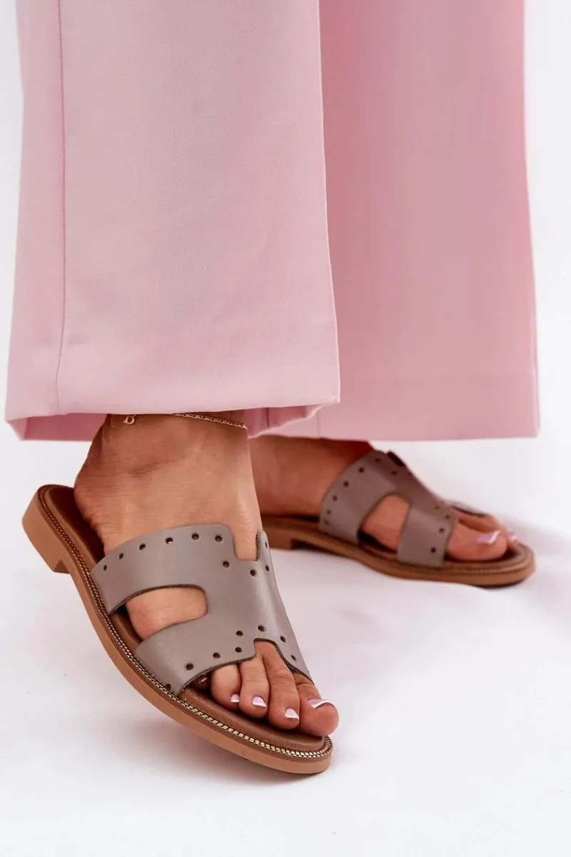 New 40326 Damskie Klapki Z Ozdobnymi Wycięciami Ciemnobeżowe Damskie Klapki Damskie Klasyczne