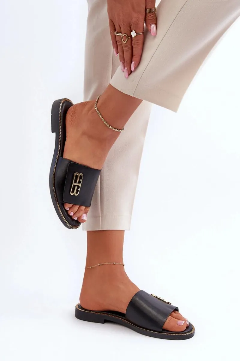 Klapki Damskie Klasyczne>Zazoo 40384 Eleganckie Skórzane Klapki Damskie Czarne Czarny