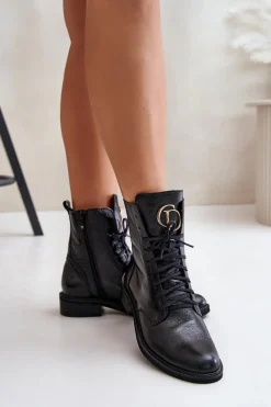 Botki Sznurowane|Botki Płaskie></noscript>Zazoo 2955 Lakierowane Botki Workery Ze Złotym Detalem Na Języku Czarne Czarny
