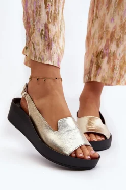 2893 Sandały Damskie Skórzane na Grubej Podeszwie Złote Damskie Sandały Płaskie