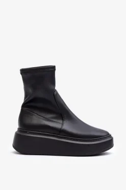 Botki Wiosenne|Botki Skórzane></noscript>Zazoo 3395 Skórzane Botki Damskie Na Masywnej Platformie Czarne
