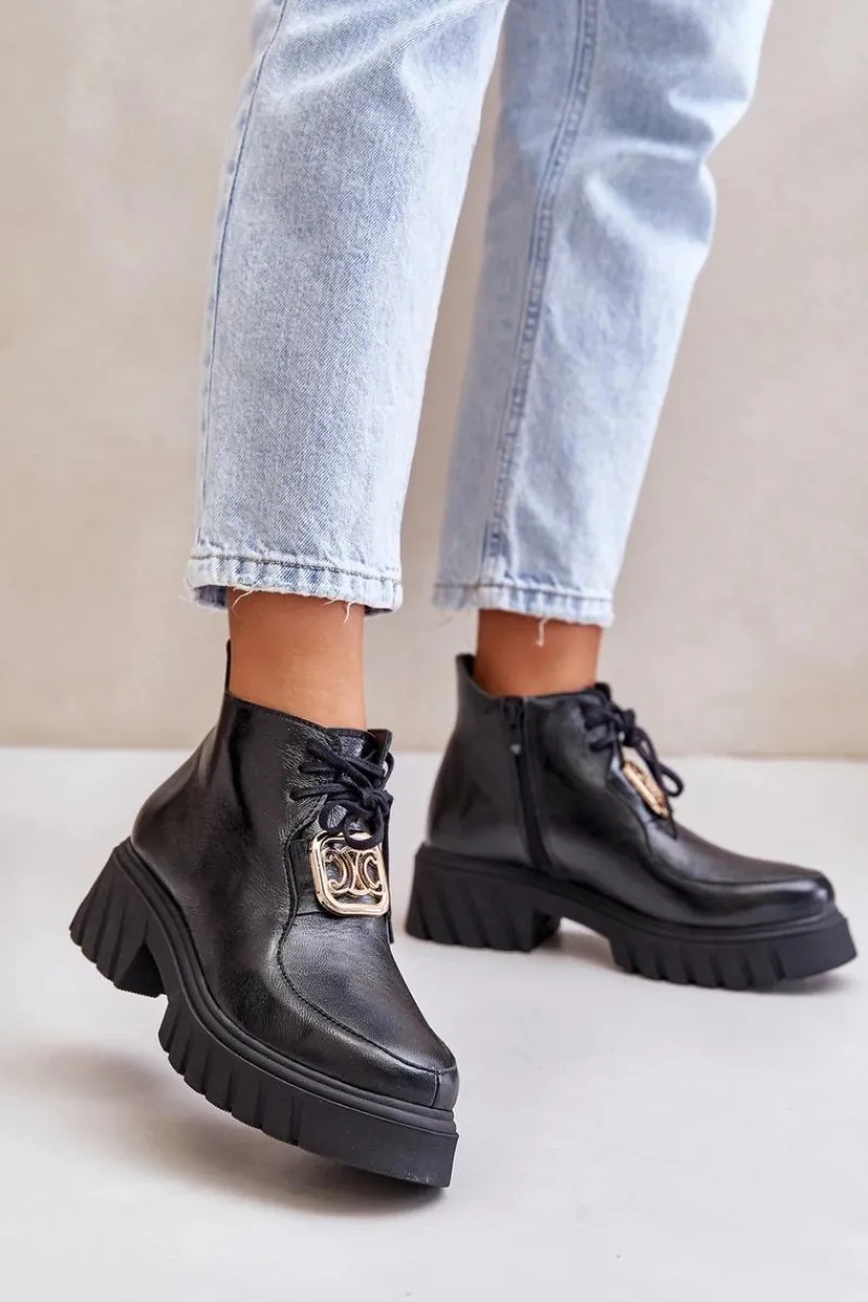 Hot Zazoo 2952 Skórzane Botki Ze Złotą Ozdobą Czarne Czarny