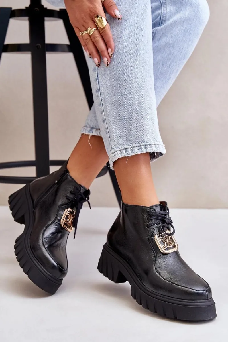 Hot Zazoo 2952 Skórzane Botki Ze Złotą Ozdobą Czarne Czarny