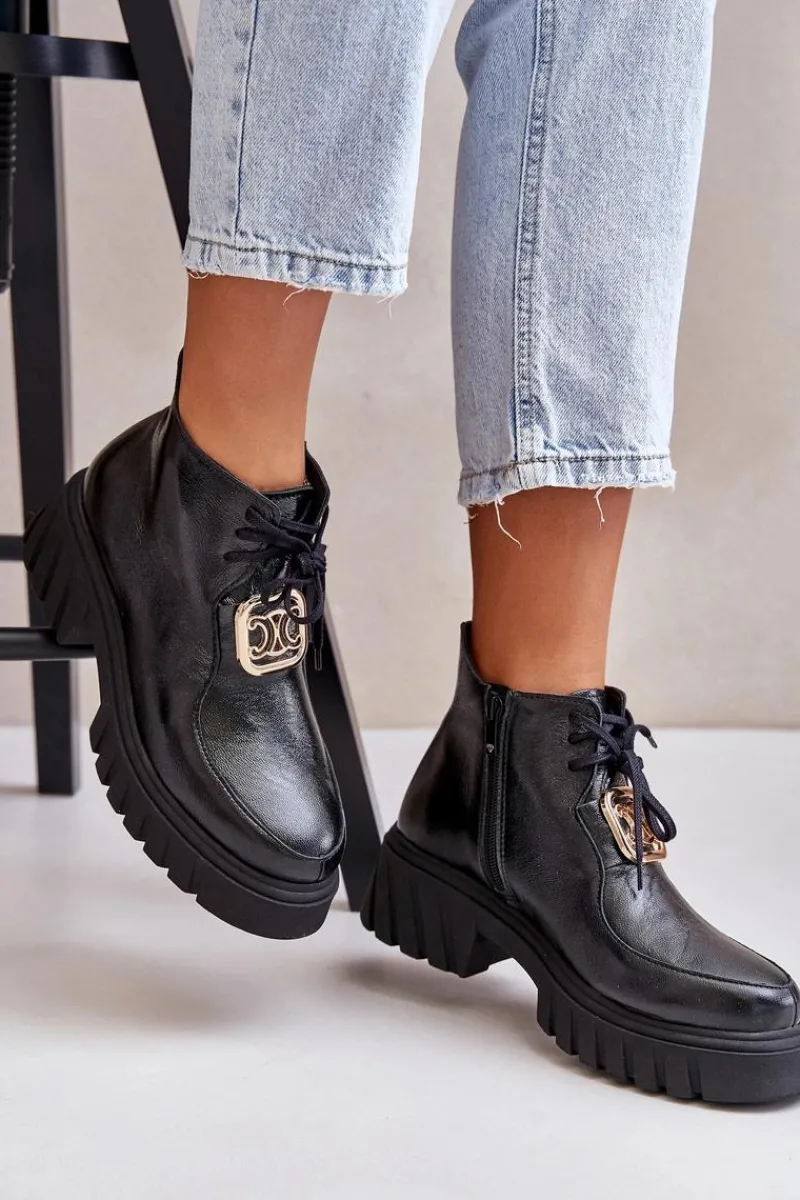 Hot Zazoo 2952 Skórzane Botki Ze Złotą Ozdobą Czarne Czarny