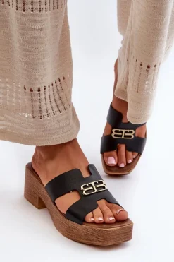 Best Zazoo 40412 Skórzane Eleganckie Klapki Damskie Ze Złotą Ozdobą Czarne Czarny