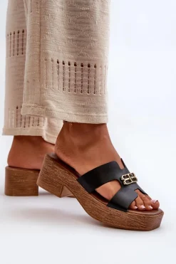 Best Zazoo 40412 Skórzane Eleganckie Klapki Damskie Ze Złotą Ozdobą Czarne Czarny