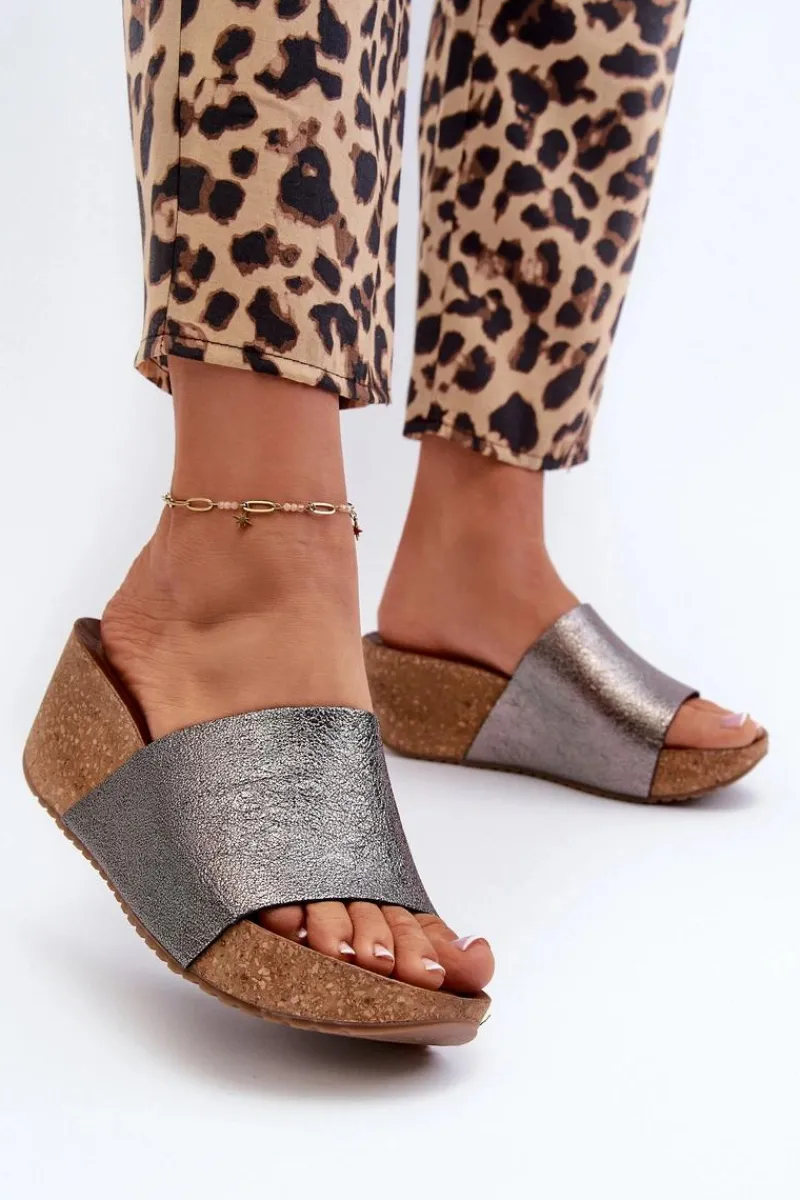 Sale 40291 Skórzane Klapki Damskie Na Korkowym Koturnie Grafitowe Damskie Klapki Na Koturnie|Klapki Korkowe