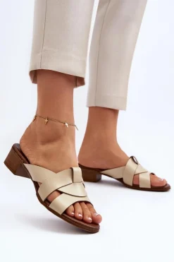 Best 40236 Skórzane Klapki Damskie Na Niskim Obcasie Beżowe Damskie Klapki Na Obcasie|Klapki Damskie Klasyczne