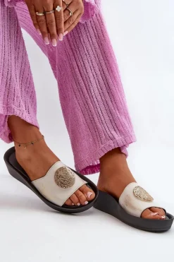 Clearance Zazoo 2920 Skórzane Klapki Damskie Na Koturnie Ze Złotym Detalem Złoty Przecierany