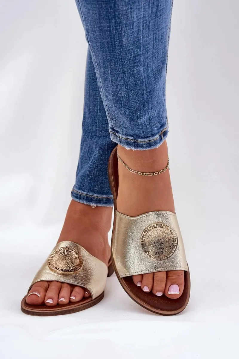 Sale 2938 Skórzane Klapki Na Płaskim Obcasie Z Ozdobą Złote Damskie Klapki Damskie Klasyczne