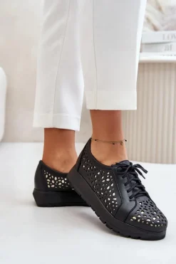 Hot Zazoo 2973 Skórzane Półbuty Na Platformie Z Ażurowym Wzorem Czarne Czarny