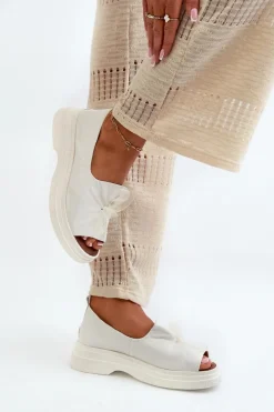 Sale Zazoo 2939 Skórzane Sandały Damskie Z Kokardką Białe