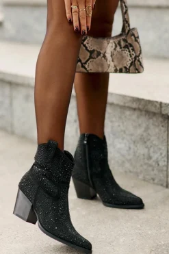 Best Damskie buty S.Barski Zdobione Botki Kowbojki Na Obcasie Z Noskami W Szpic S.Barski HY42-121 Czarne