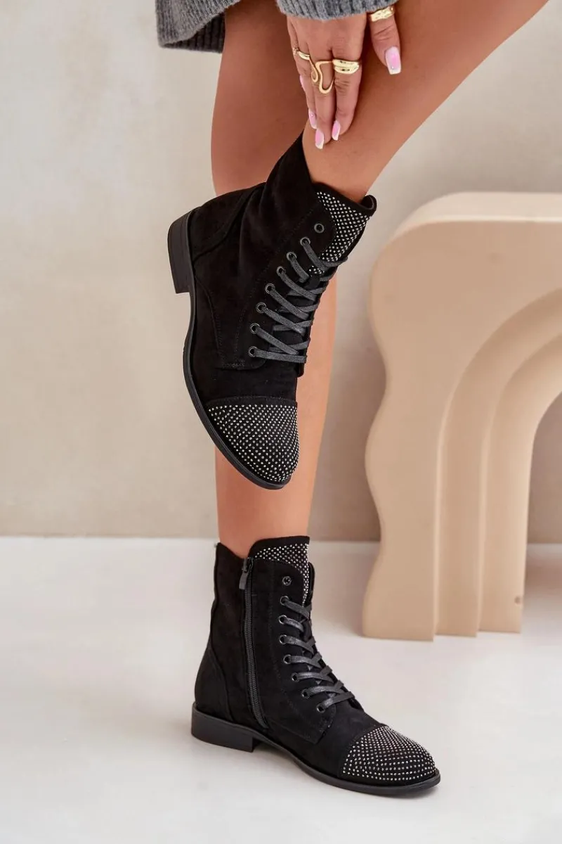 Boto Zdobione Botki Na Płaskim Obcasie Eko Zamszowe Ocieplane Czarne Ellieo Czarny