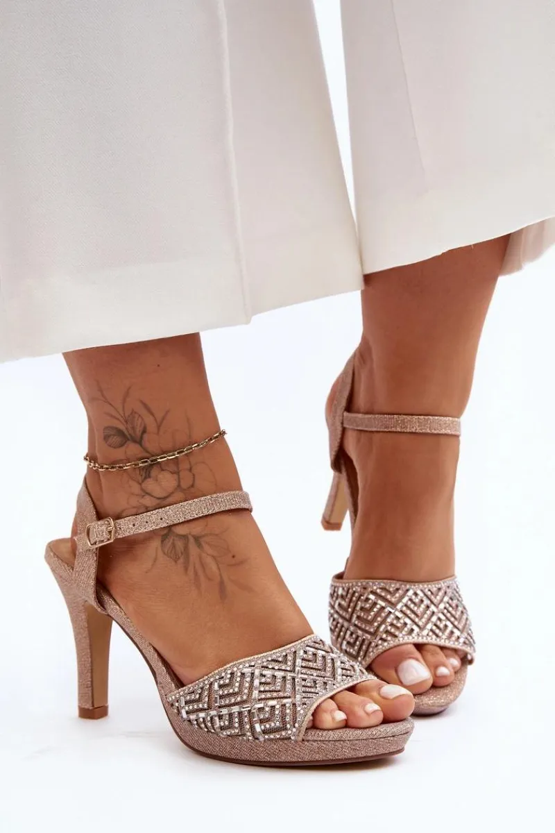 D&A Zdobione Sandały Na Obcasie MR1038-44 Różowe Złoto Różowy