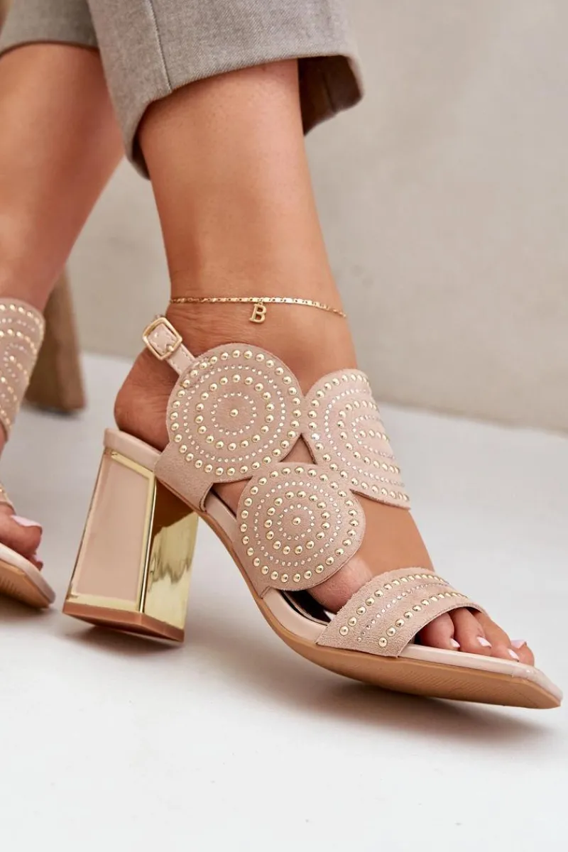 Sandały Na Słupku|Sandały Z Cholewką>Boto Zdobione Sandały Na Słupku Ciemnobeżowe Delariona